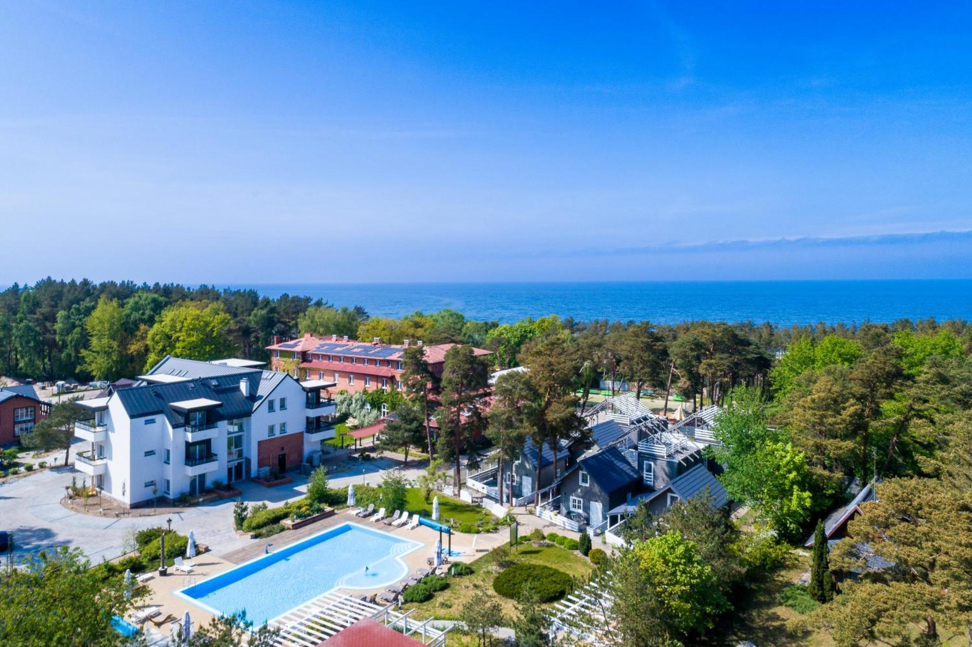 Apartamenty Przy Plazy Z Basenem Z Podgrzewana Woda I Mini Spa - Osrodek Kolonijno-Wczasowy Mewa Niechorze Exterior photo