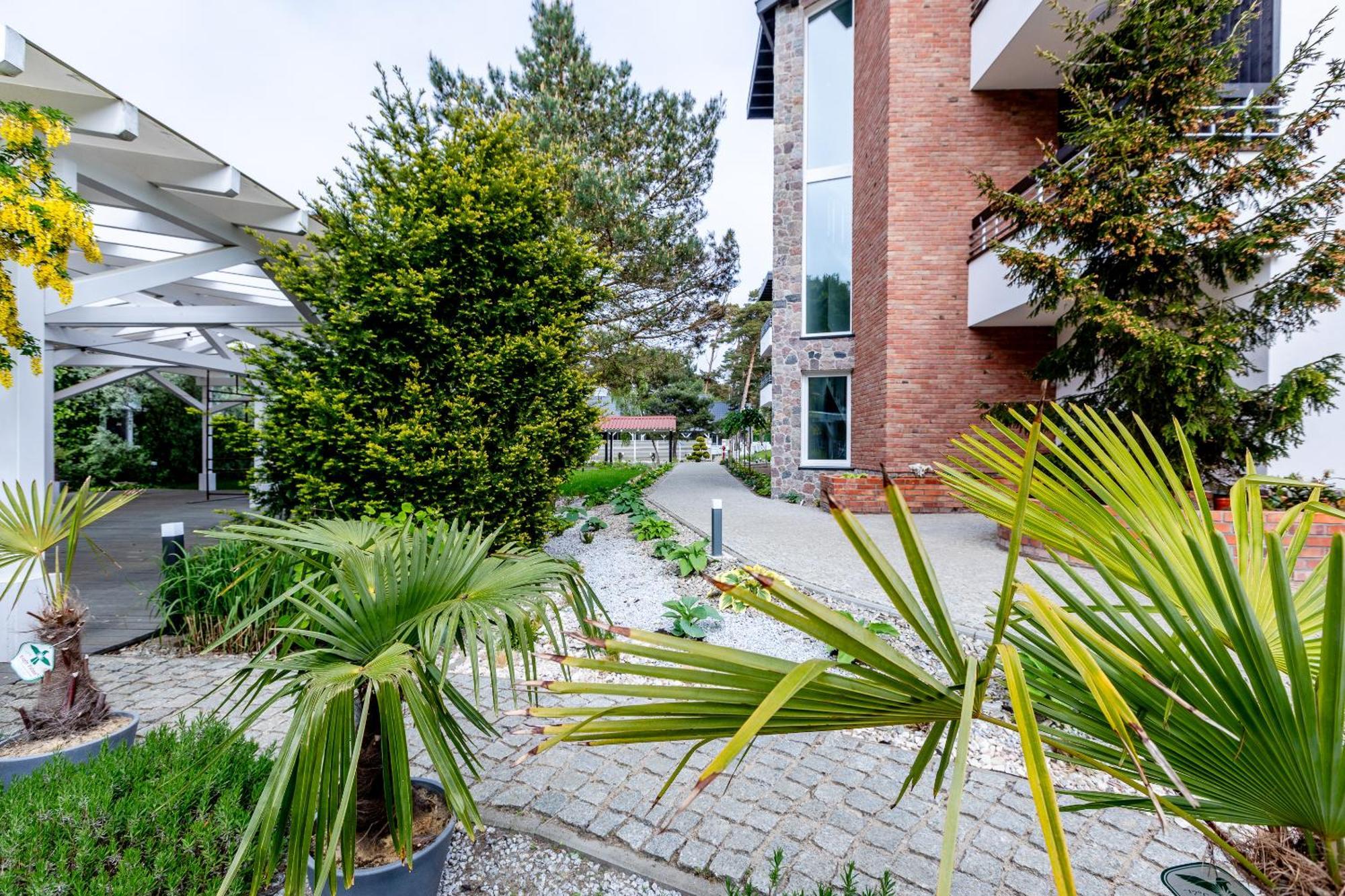 Apartamenty Przy Plazy Z Basenem Z Podgrzewana Woda I Mini Spa - Osrodek Kolonijno-Wczasowy Mewa Niechorze Exterior photo